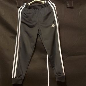 ADIDAS BOYS PANTS SIZE 6